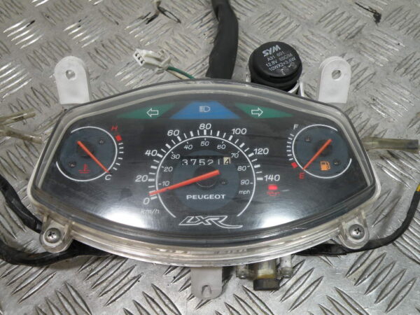 Compteur (37 521 km) PEUGEOT 125 LXR 4t -2010-
