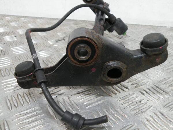 Support moteur PEUGEOT 125 LXR 4t -2010-