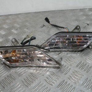 Clignotants avant PEUGEOT 125 LXR 4t -2010-