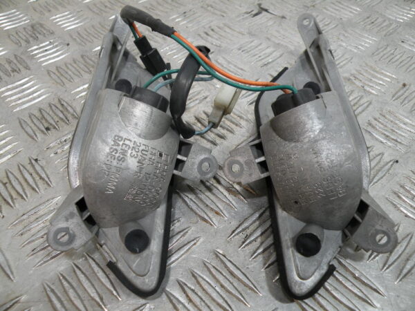 Clignotants avant PEUGEOT 125 LXR 4t -2010-