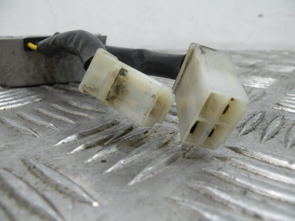 Régulateur de tension PEUGEOT 125 LXR 4t -2010-