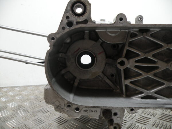 Carters moteur PEUGEOT 125 LXR 4t -2010-
