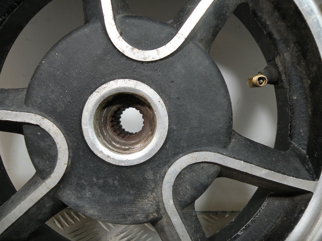 Roue arrière SHENKE 50 SOLANA 4t -2014-