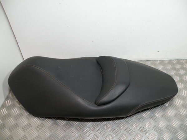 Selle PIAGGIO MP3 300 LT YOURBAN 4t -2013-