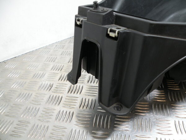 Coffre sous selle PIAGGIO MP3 300 LT YOURBAN 4t -2013-