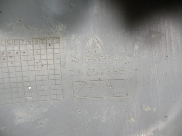 Coffre sous selle PIAGGIO MP3 300 LT YOURBAN 4t -2013-