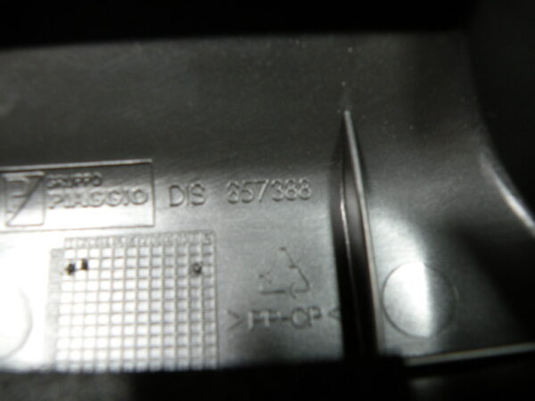 Trappe à batterie PIAGGIO MP3 300 LT YOURBAN 4t -2013-