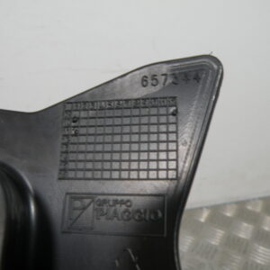 Grille de radiateur PIAGGIO MP3 300 LT YOURBAN 4t -2013-