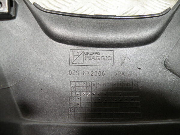 Entourage guidon PIAGGIO MP3 300 LT YOURBAN 4t -2013-