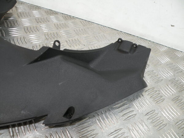 Cache guidon PIAGGIO MP3 300 LT YOURBAN 4t -2013-