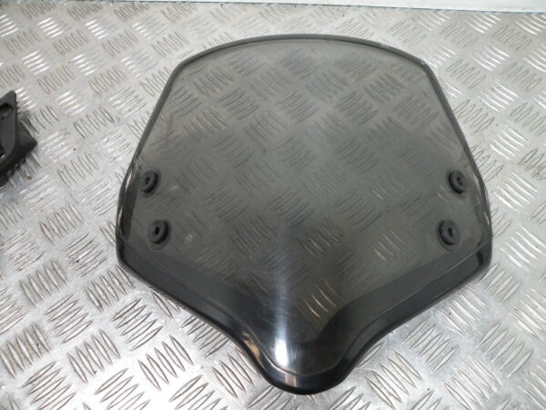 Bulle / Pare brise avec support PIAGGIO MP3 300 LT YOURBAN 4t -2013-