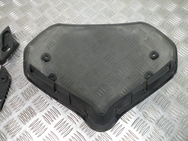 Bulle / Pare brise avec support PIAGGIO MP3 300 LT YOURBAN 4t -2013-