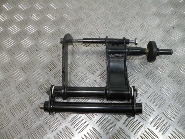 Support moteur PIAGGIO MP3 300 LT YOURBAN 4t -2013-