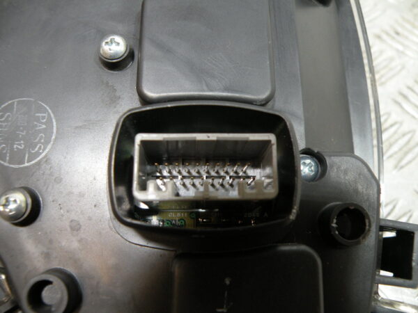 Compteur (29 276 km) PIAGGIO MP3 300 LT YOURBAN 4t -2013-
