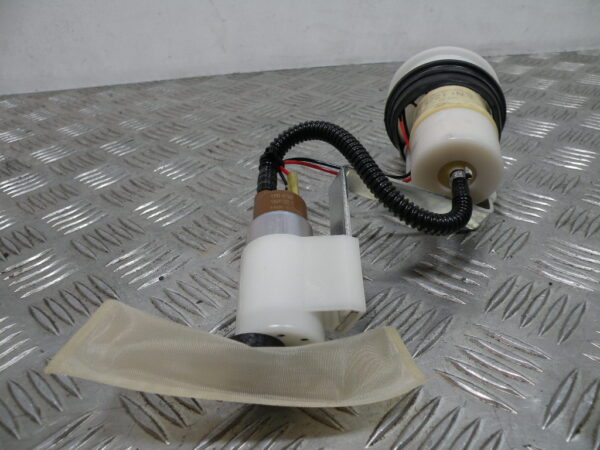 Pompe à essence PIAGGIO MP3 300 LT YOURBAN 4t -2013-