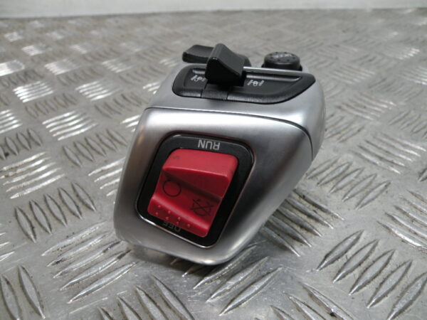 Commodo droit PIAGGIO MP3 300 LT YOURBAN 4t -2013-
