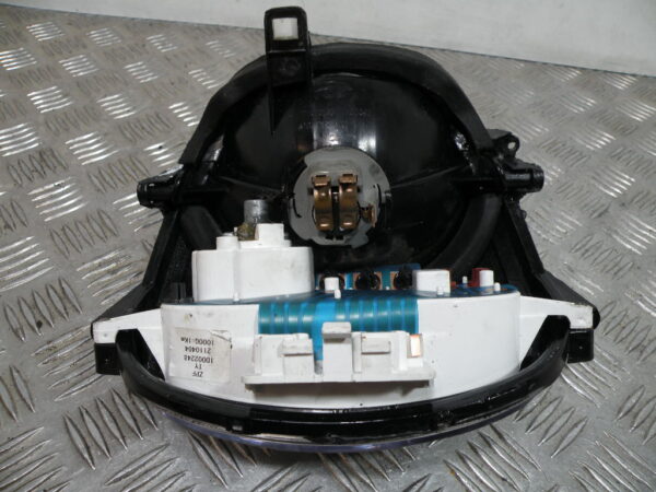 Optique phare + Compteur (3 650 km) PIAGGIO ZIP 50 4t -2019-
