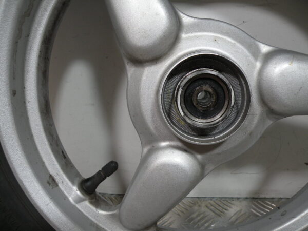 Roue avant YAMAHA XC 115 D’ELIGHT 4t -2014-