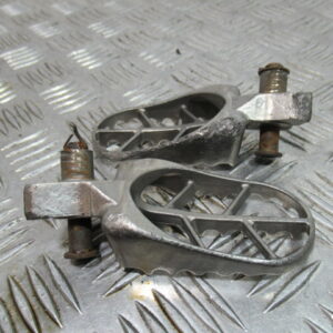 Cale pieds YAMAHA 250 YZF -2005 –
