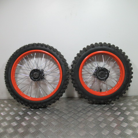 Roues avant et arrière ORION PIT BIKE 125 – 2024 –