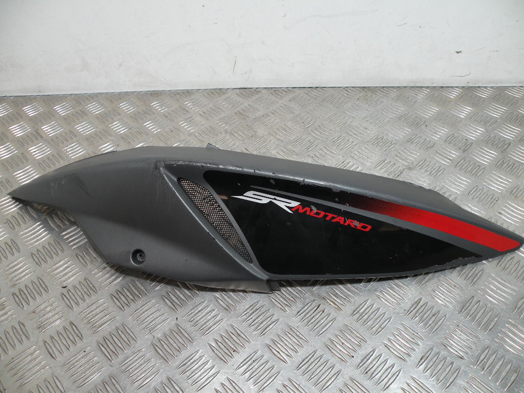 Carénage coque arrière droit APRILIA SR 50 2t -2017-
