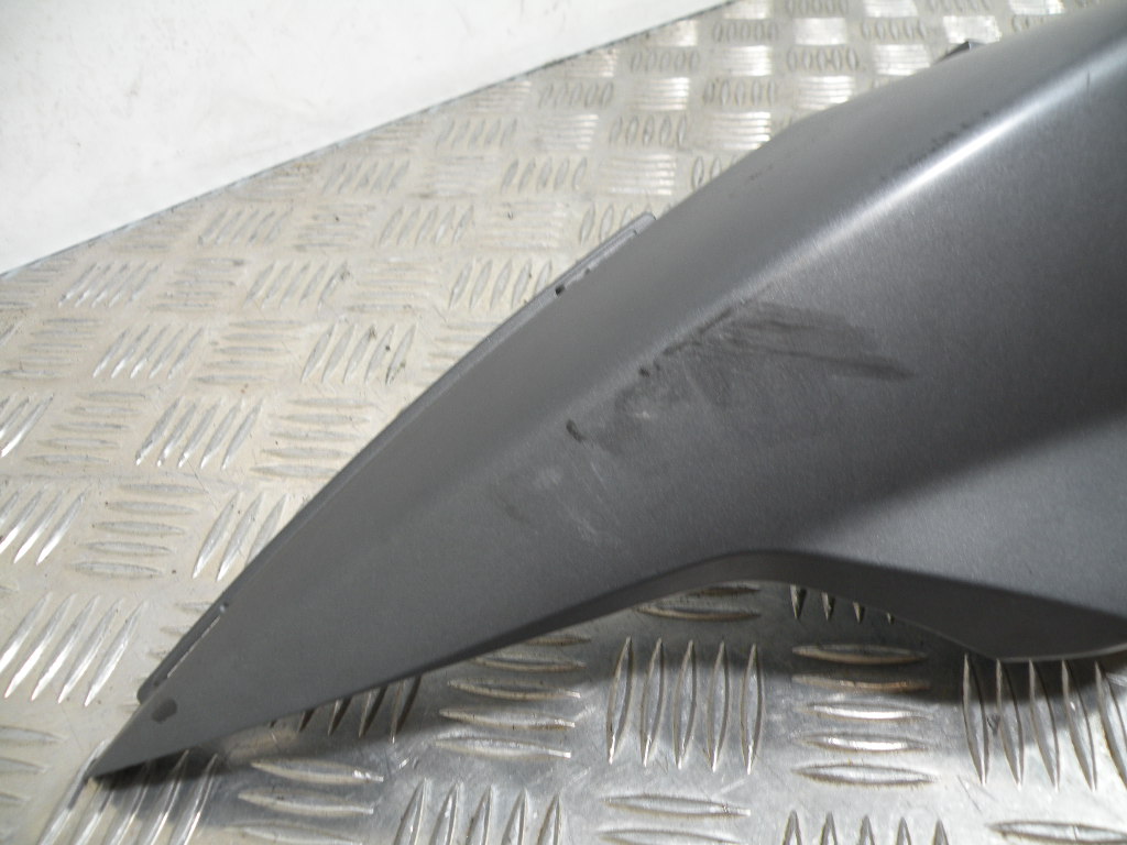 Carénage coque arrière droit APRILIA SR 50 2t -2017-