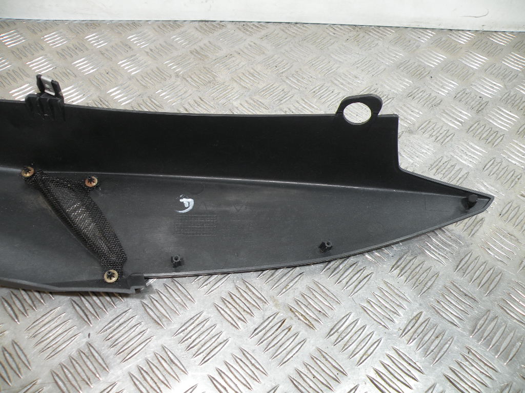 Carénage coque arrière gauche APRILIA SR 50 2t -2017-