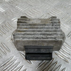 Régulateur de tension APRILIA SR 50 2t -2017-