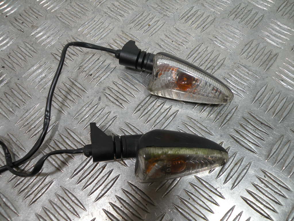 Clignotant arrière APRILIA SR 50 2t -2017-