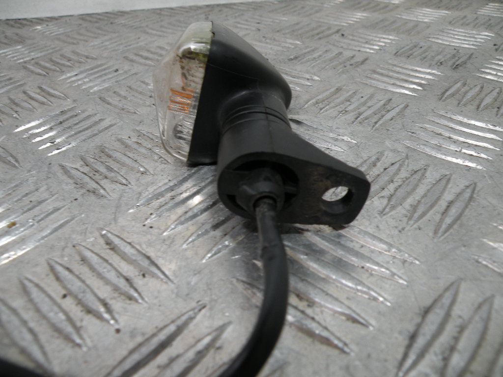 Clignotant arrière APRILIA SR 50 2t -2017-