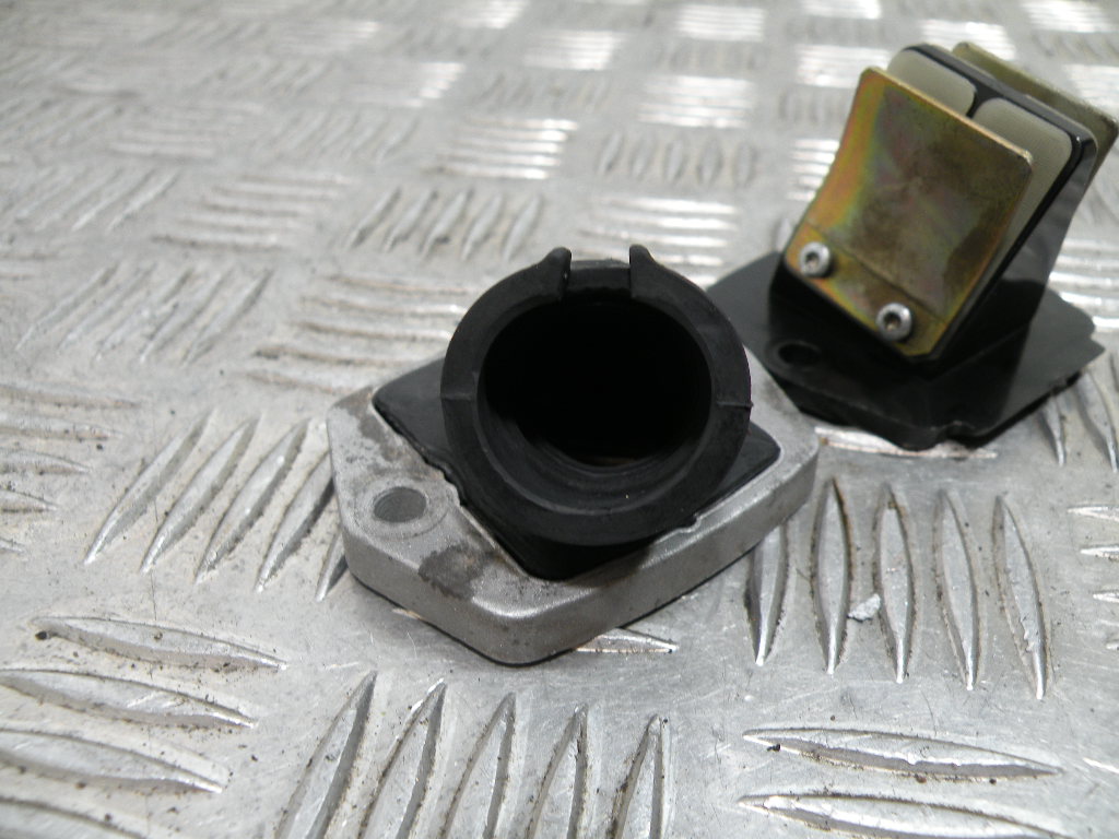 Pipe d’admission avec clapet APRILIA SR 50 2t -2017-