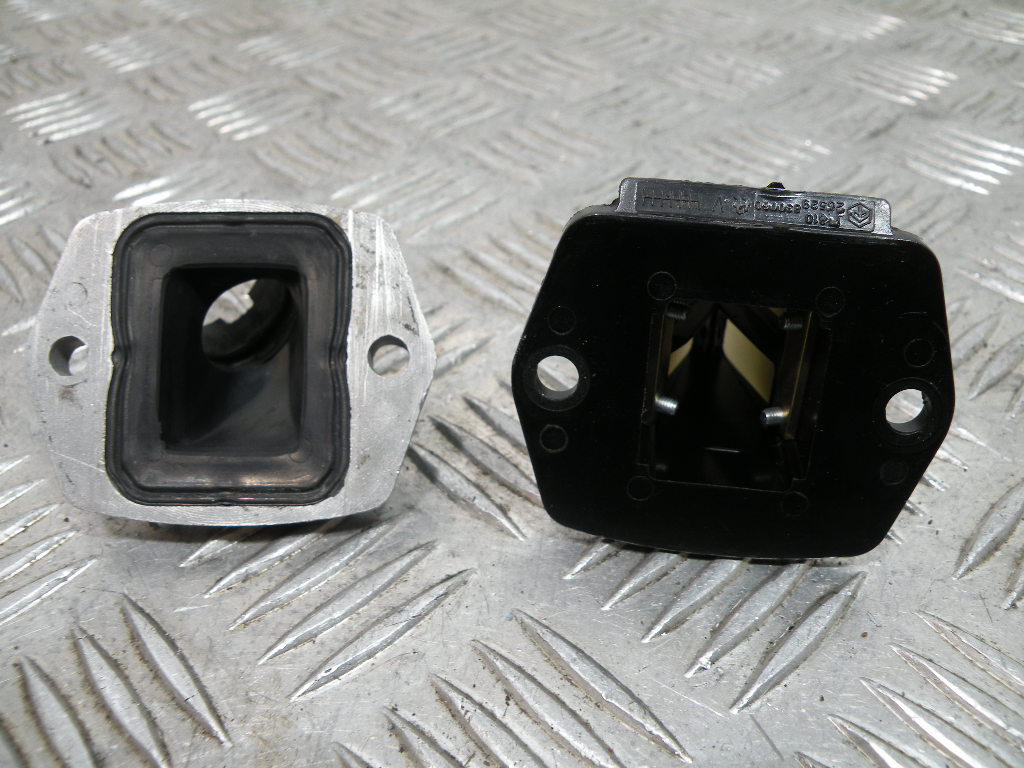 Pipe d’admission avec clapet APRILIA SR 50 2t -2017-