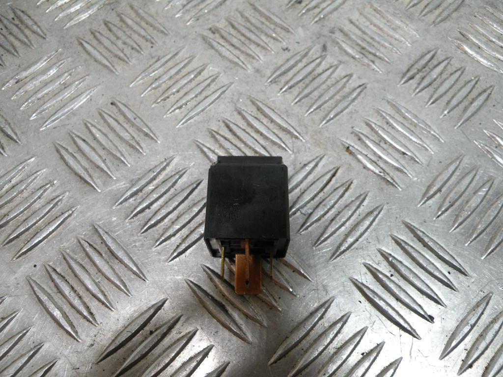 Relais électrique APRILIA SR 50 2t -2017-