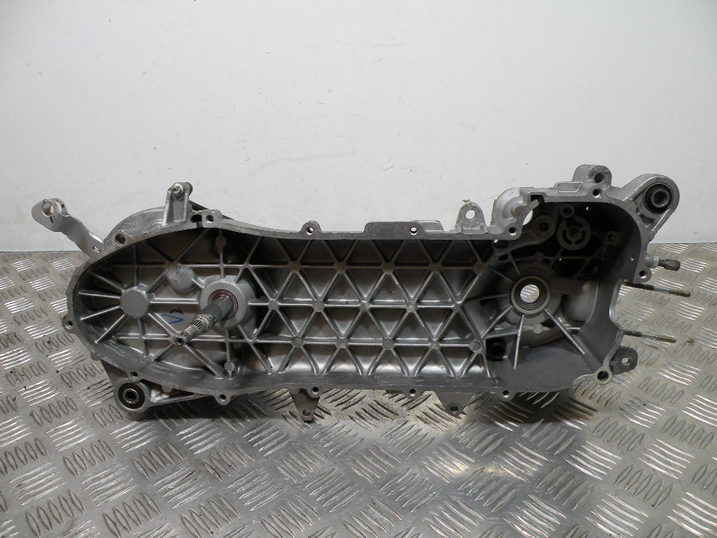 Carter moteur APRILIA SR 50 2t -2017-