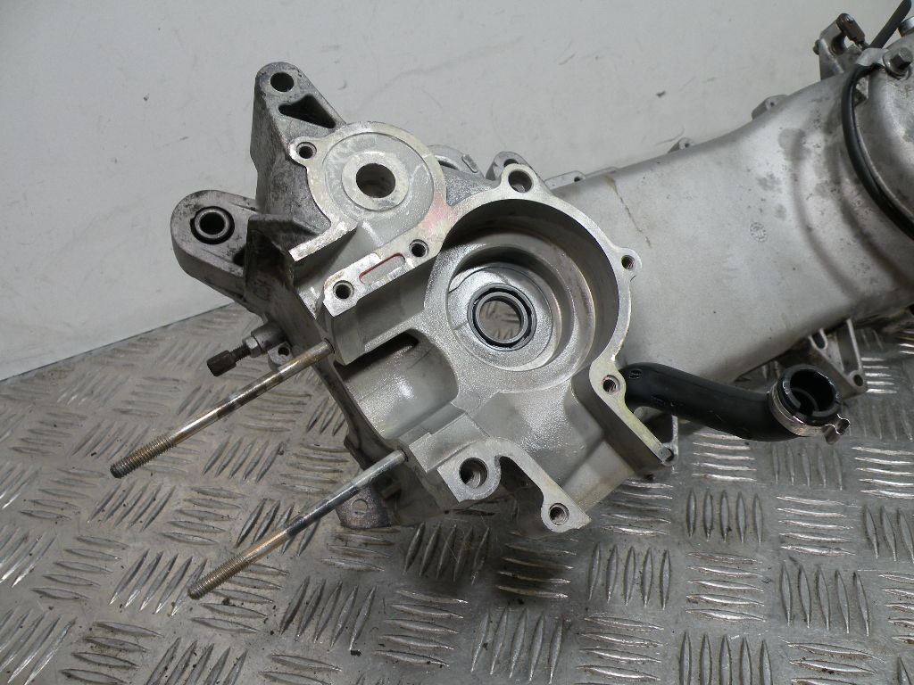 Carter moteur APRILIA SR 50 2t -2017-