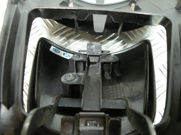 Carénage de trappe à essence HONDA 125 PCX 4t -2011-