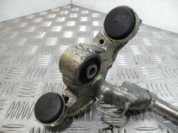 Support moteur HONDA 125 PCX 4t -2011-