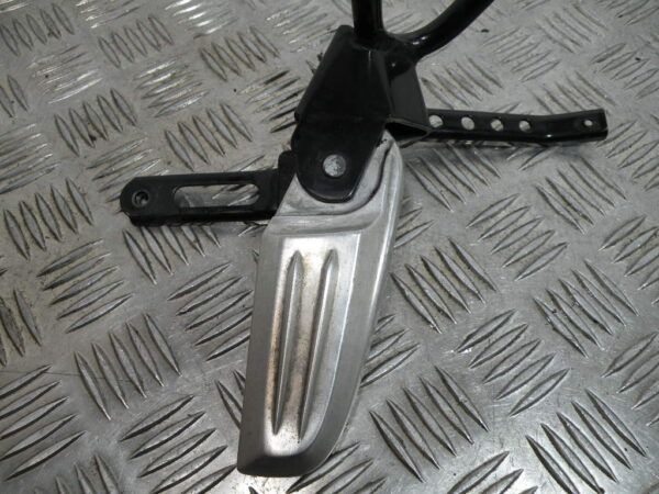 Platines de repose pied HONDA 125 PCX 4t -2011-