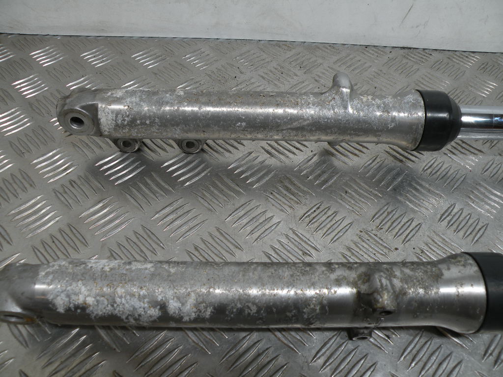 Fourche SUZUKI 125 GN 4t -1998-