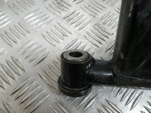 Bras oscillant SUZUKI 125 GN 4t -1998-
