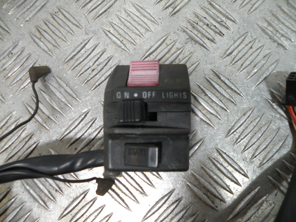 Commodo droit SUZUKI 125 GN 4t -1998-