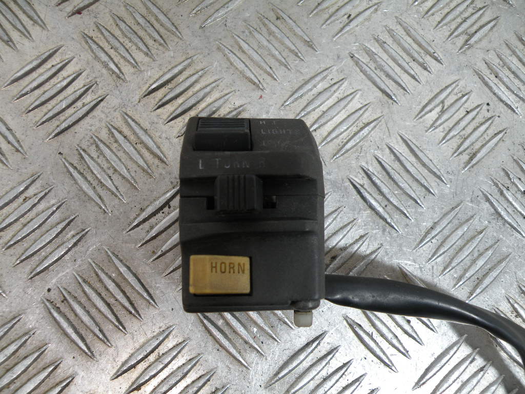 Commodo gauche SUZUKI 125 GN 4t -1998-