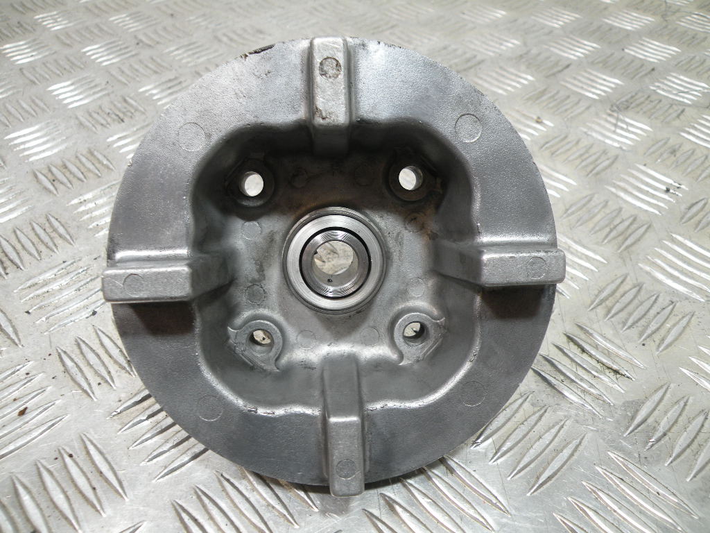 Porte couronne SUZUKI 125 GN 4t -1998-