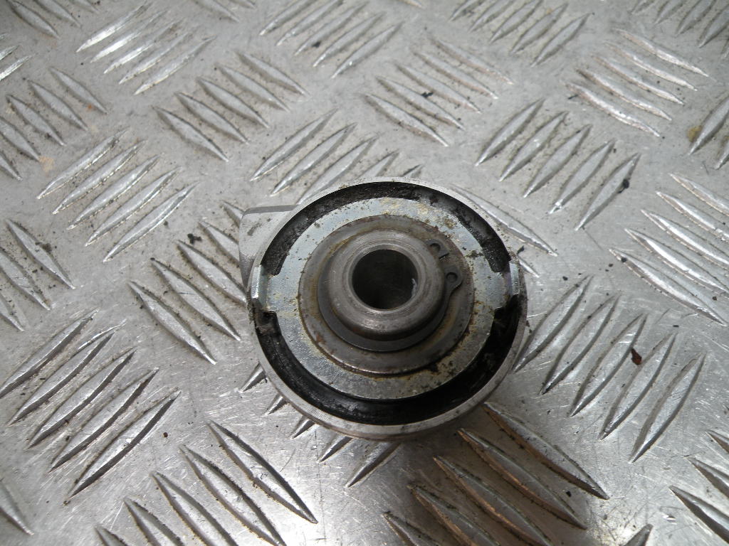 Entraîneur compteur SUZUKI 125 GN 4t -1998-