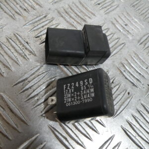 Relais SUZUKI 125 GN 4t -1998-