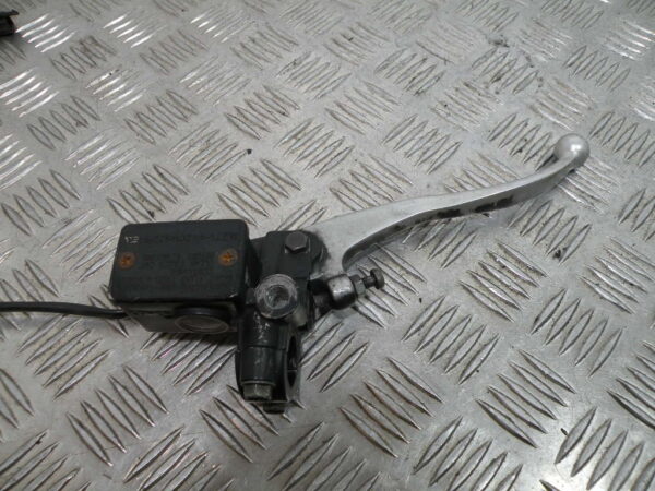 Maître cylindre de frein avant YAMAHA 125 DTR 2T -2003-
