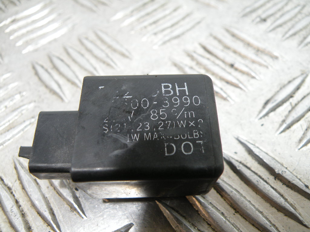 Centrale clignotant YAMAHA 125 DTR 2T -2003-