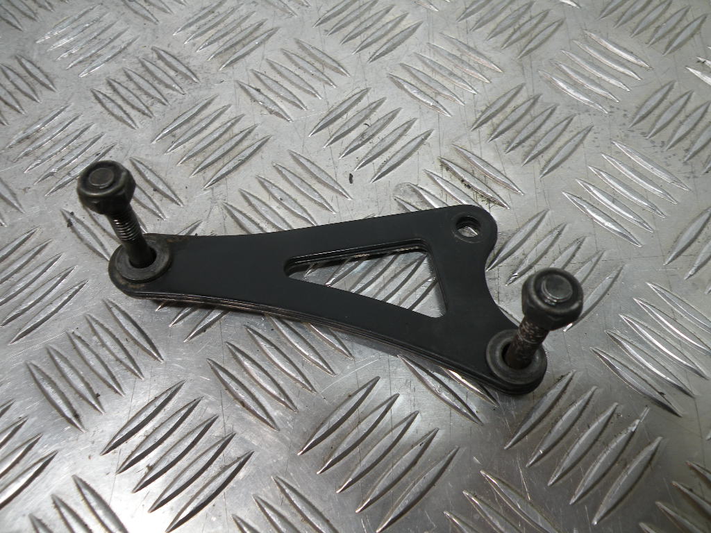 Fixation moteur YAMAHA 125 DTR 2T -2003-