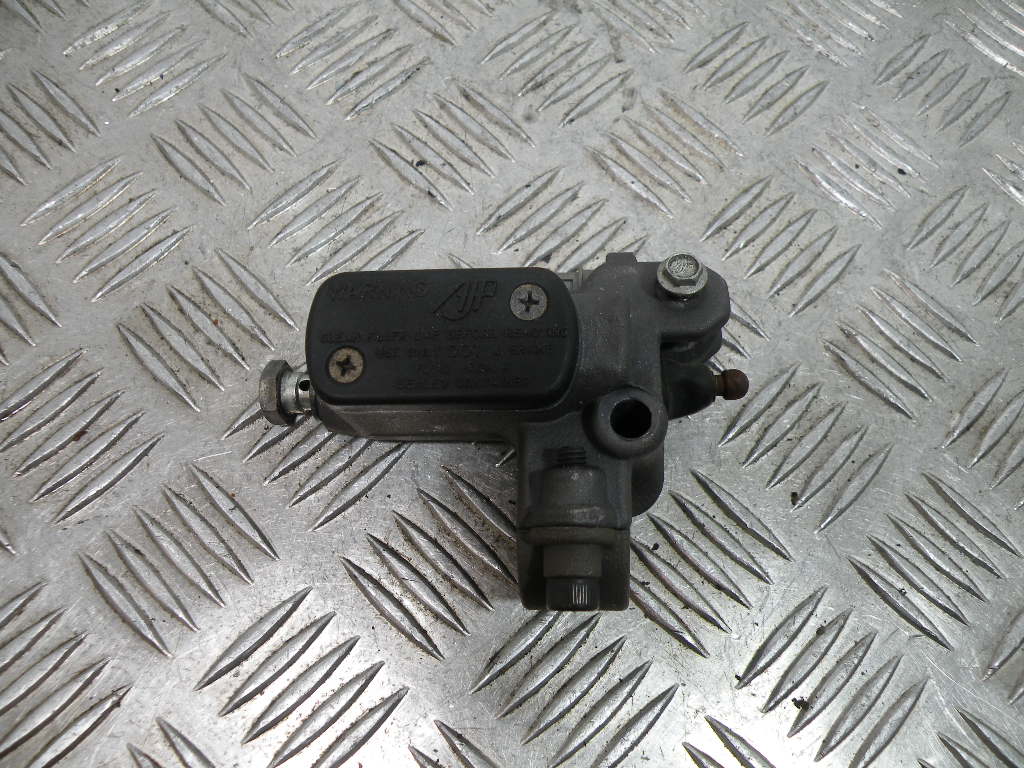 Maître cylindre de frein avant MBK 50 STUNT 2t -2014-