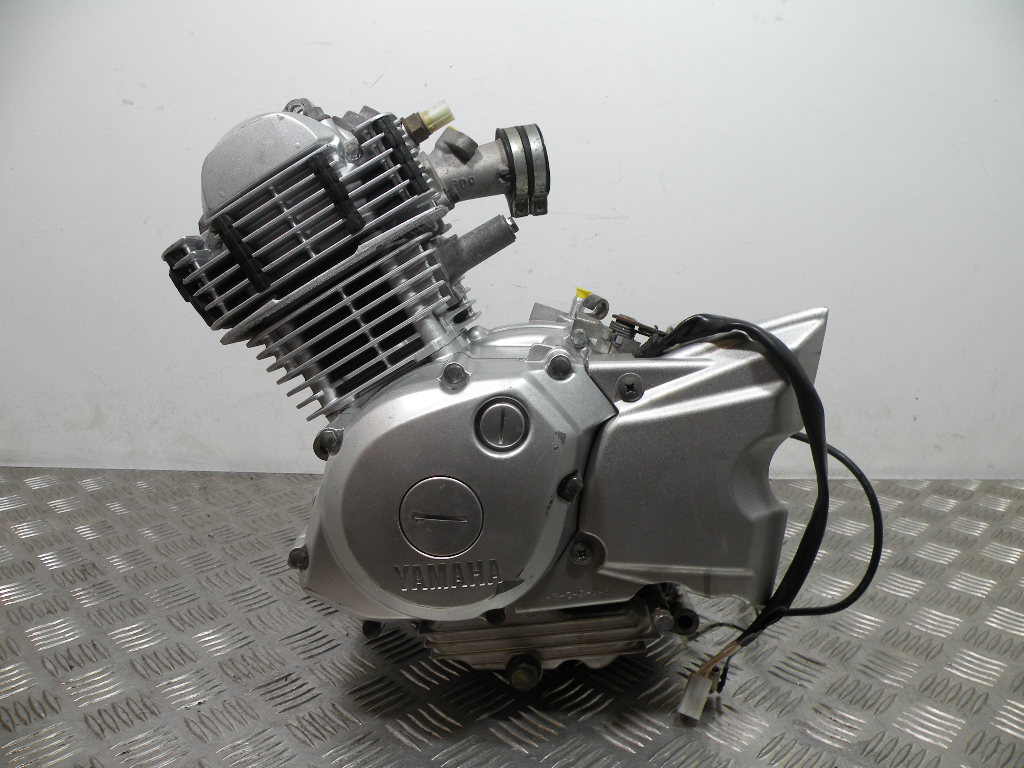 Moteur YAMAHA 125 YBR 4t -2010- (E399E)(14 287 km)